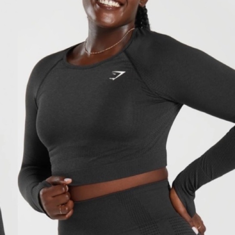 Gymshark Vital Seamless Crop Long‎ Sleeve
Top black Marl